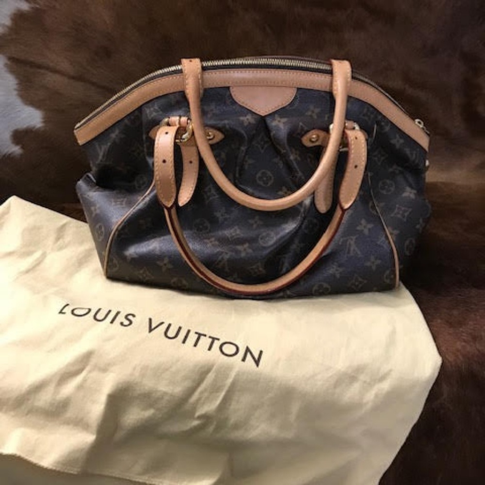 Louis Vuitton Tivoli